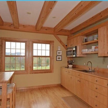 Monitor Barn