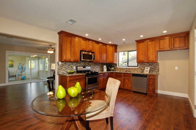 Inspiration for a timeless kitchen remodel in Sacramento