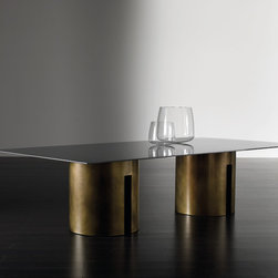 GONG DINING TABLE - Dining Tables