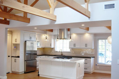Kitchen - coastal kitchen idea in San Diego