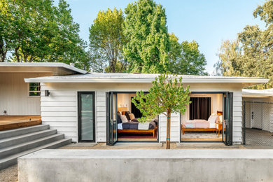 Inspiration for a mid-century modern home design remodel in San Francisco