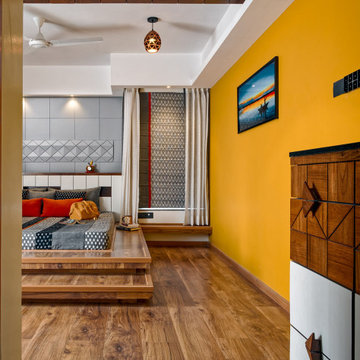 'The Grandeur of the Bungalow in Penthouse'