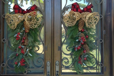 Opulent Holiday Christmas Door Décor 2014