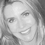 Kelly Robertson's photo
