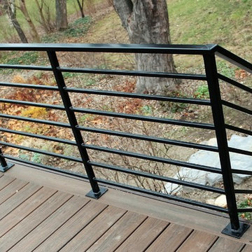 Horizontal Deck Railing In Bloomfield Hills