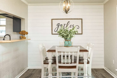 Mountain style dining room photo in New Orleans