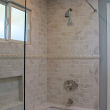 Shower niches