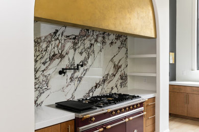 Kitchen - eclectic kitchen idea in Nashville