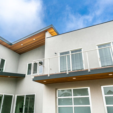 Pleasure Point Contemporary Renovation