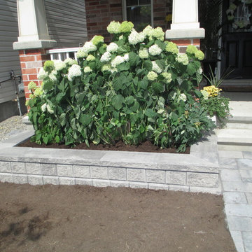Barrhaven - Front Yard & Side Yard Landscaping