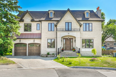 Inspiration for a transitional exterior home remodel in Toronto