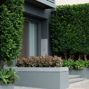 Warehouse courtyard: Clovelly