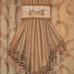 Cornices - Window Treatments