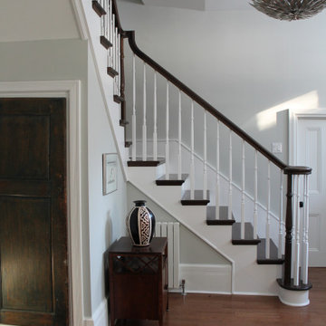 Victorian Lakefront Home (Hudson)