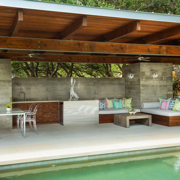 Modern Pool Retreat