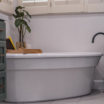 2024 - Modern Farmhouse Master Bath