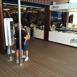 UltraShield&reg; by D&eacute;co - Deck Tiles And Planks