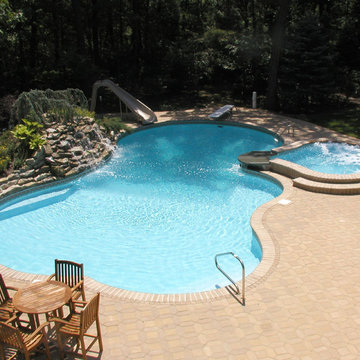 Freeform Pools