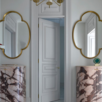 A Russian Apartment with Contemporary Touch by Katerina Lashmanova