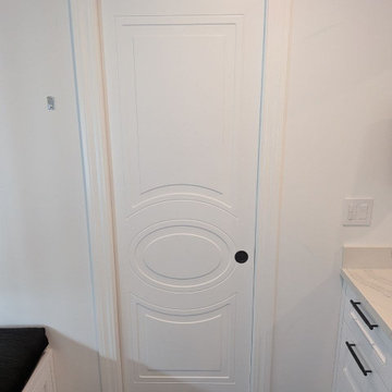 Mela 7001 White - Bypass and Pocket doors with black handles