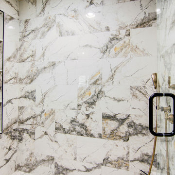 Sophisticated and Timeless Bathroom Design with Premium Features