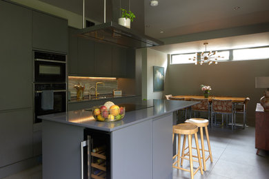 Inspiration for a contemporary kitchen in London.