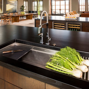 Chapel Hill, North Carolina Contemporary Loft Kitchen