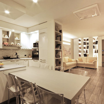 CASA LUCIANA - Un living vestito di bianco
