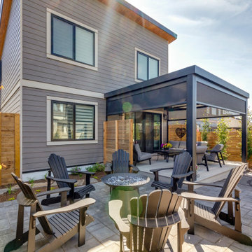 Calgary West StruXure Adjustable Pergola with Phantom Motorized Screens