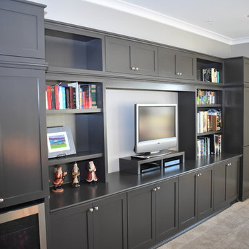 Entertainment Center - Media TV Center
