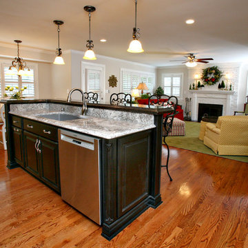 Willis Kitchen, Brauch Custom Cabinetry, Eggshell
