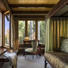 Four poster beds