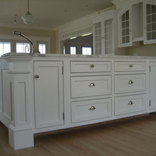 Kitchen islands