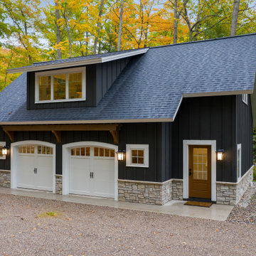 Petite Modern Farmhouse