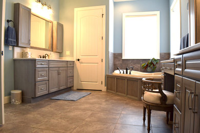 Bathroom - traditional bathroom idea in Other