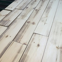 Red pine 7'' Cyth&egrave;re - Hardwood Flooring
