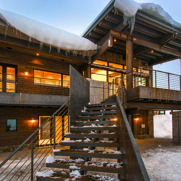 Mountain Modern Custom
