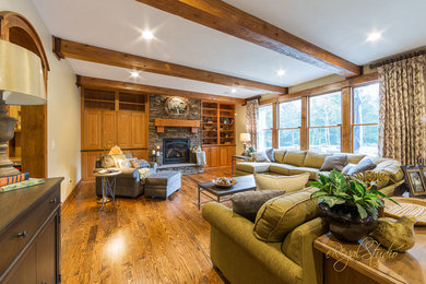Example of a living room design in New York