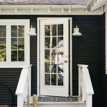 Leo Cottage