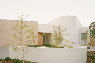 Inspiration for a contemporary exterior in Canberra - Queanbeyan.