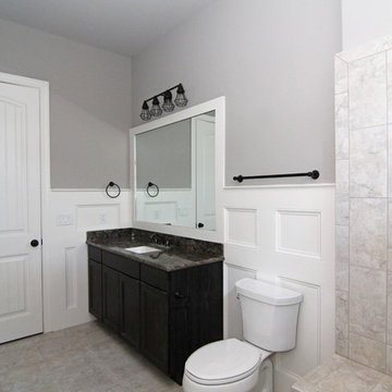 White and Gray Bathroom Design Ideas