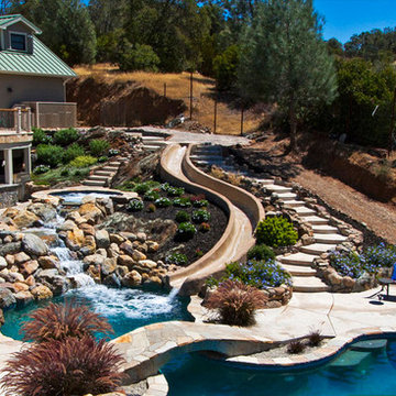 Custom Swimming Pool Features