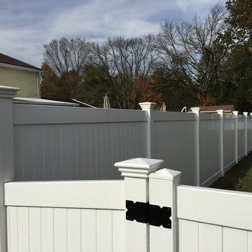 Newington| 4' Premium PVC Yard Enclosure