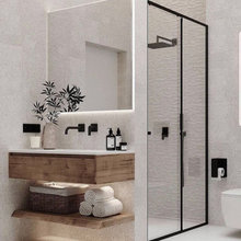 7654 FI Rocky’s Bathroom