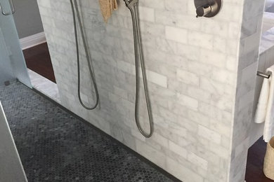 Example of a bathroom design in Baltimore