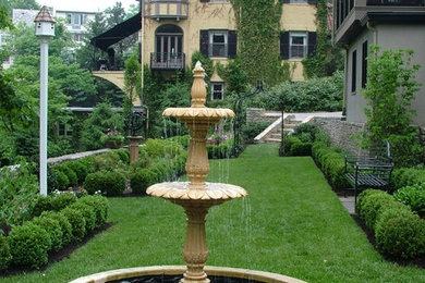 This is an example of a traditional garden in Cincinnati.