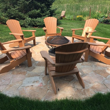 Flagstone Fire Pit Patio