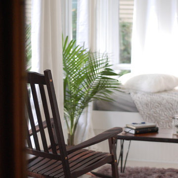 Airy White Three Seasons Porch