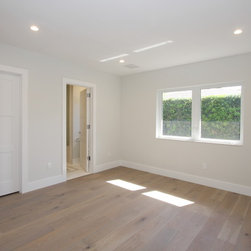 4611 NE 25th Ave - Products