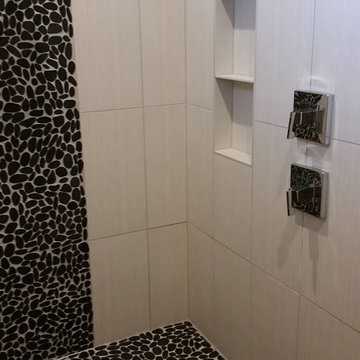 River Rock Walk In Shower